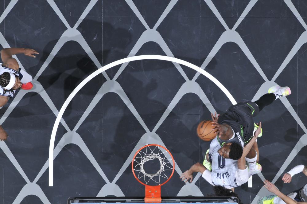 超越球场 超越球场