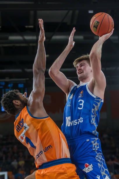 但却进一步 但却进一步