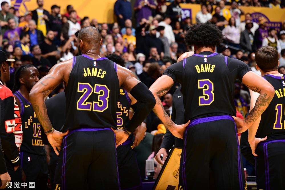 实在没抗住 实在没抗住