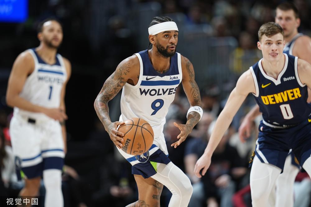 旅程中熠熠 旅程中熠熠